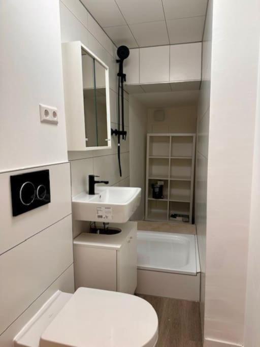 Especially Souterrain Apartment Heilbronn Extérieur photo
